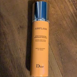 Dior air flash spray foundation